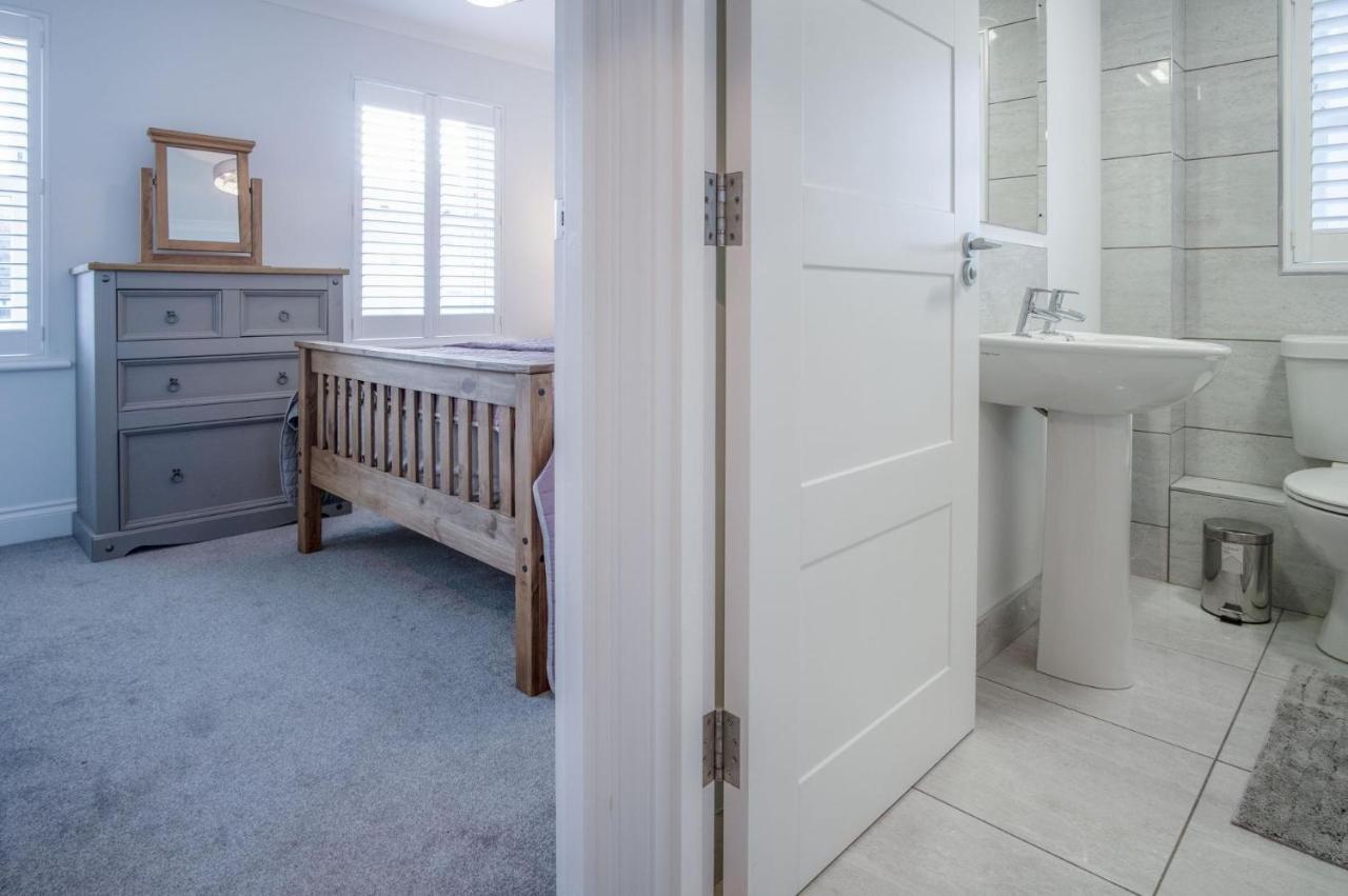 Ty Melyn - 2 Bedroom Cottage - Tenby Exterior foto
